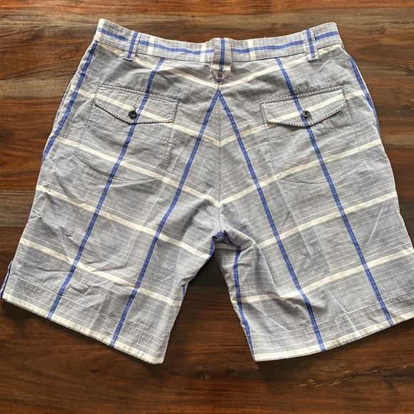 Robert Graham Gray and Blue Striped Shorts - Picture 4 of 11